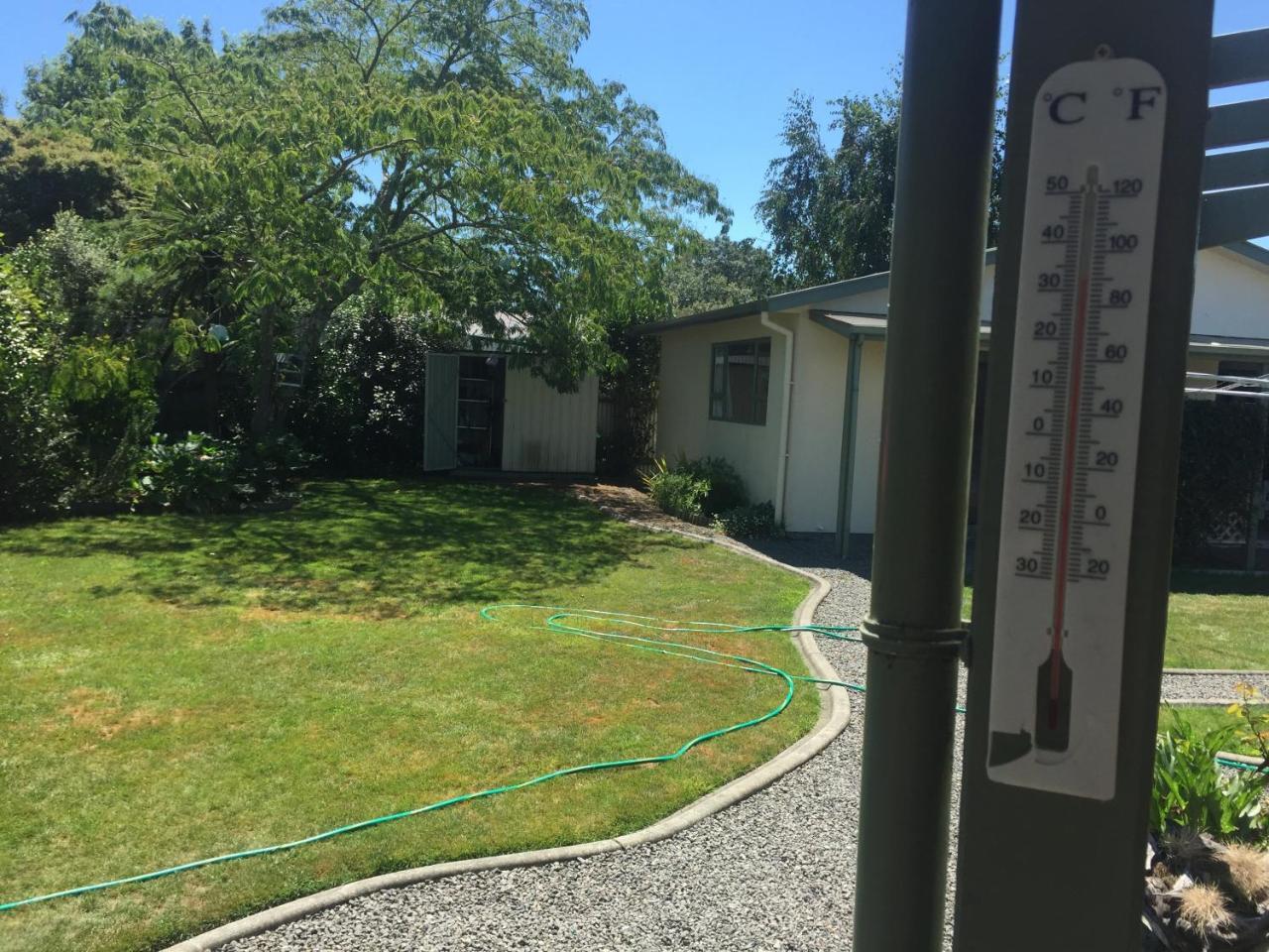 Cosy, Central Greytown Sleepout Zewnętrze zdjęcie