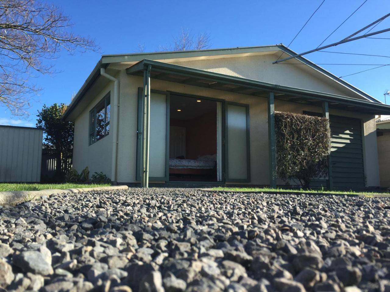 Cosy, Central Greytown Sleepout Zewnętrze zdjęcie